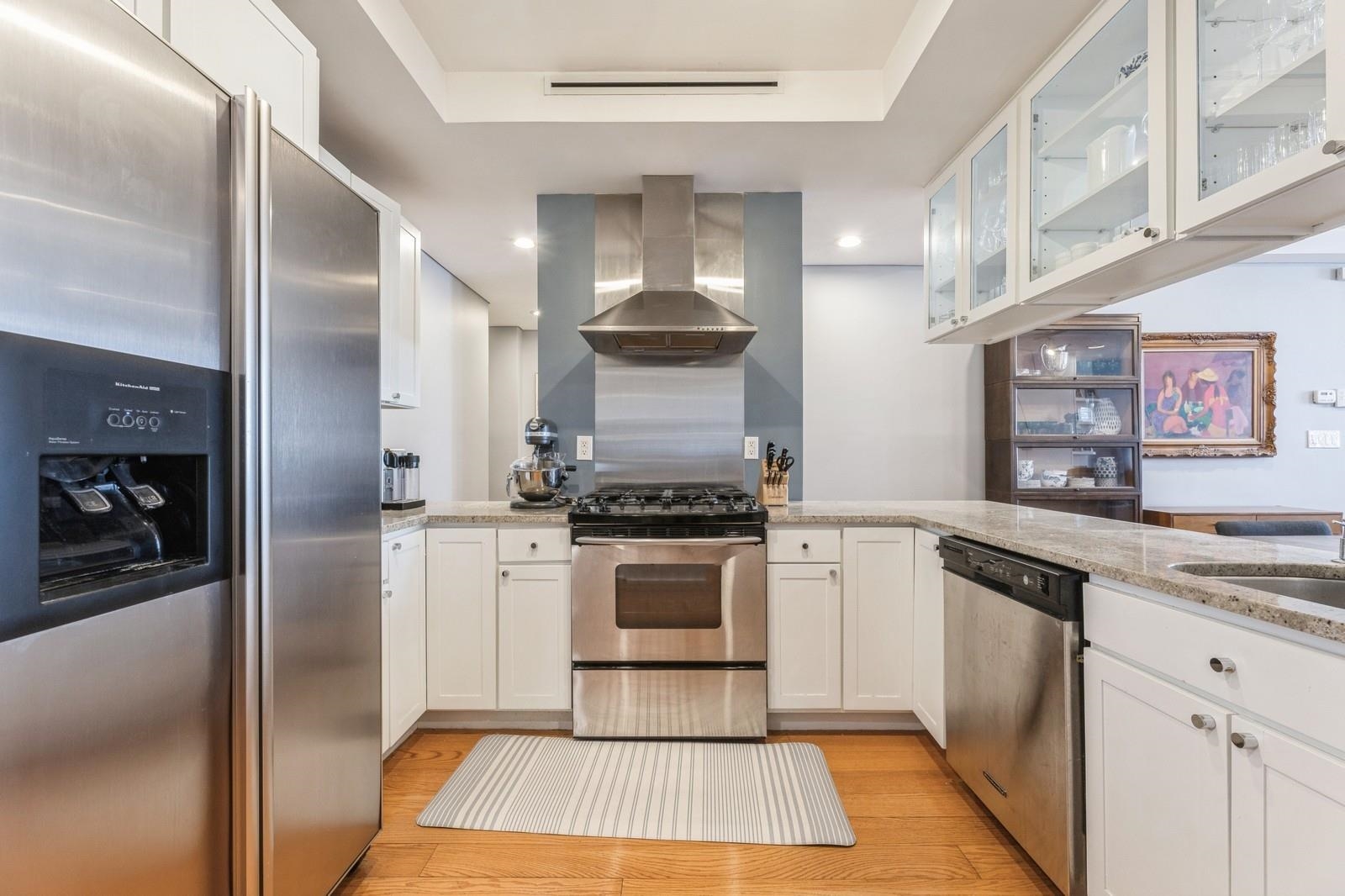 110 GRAND ST Unit: 1A