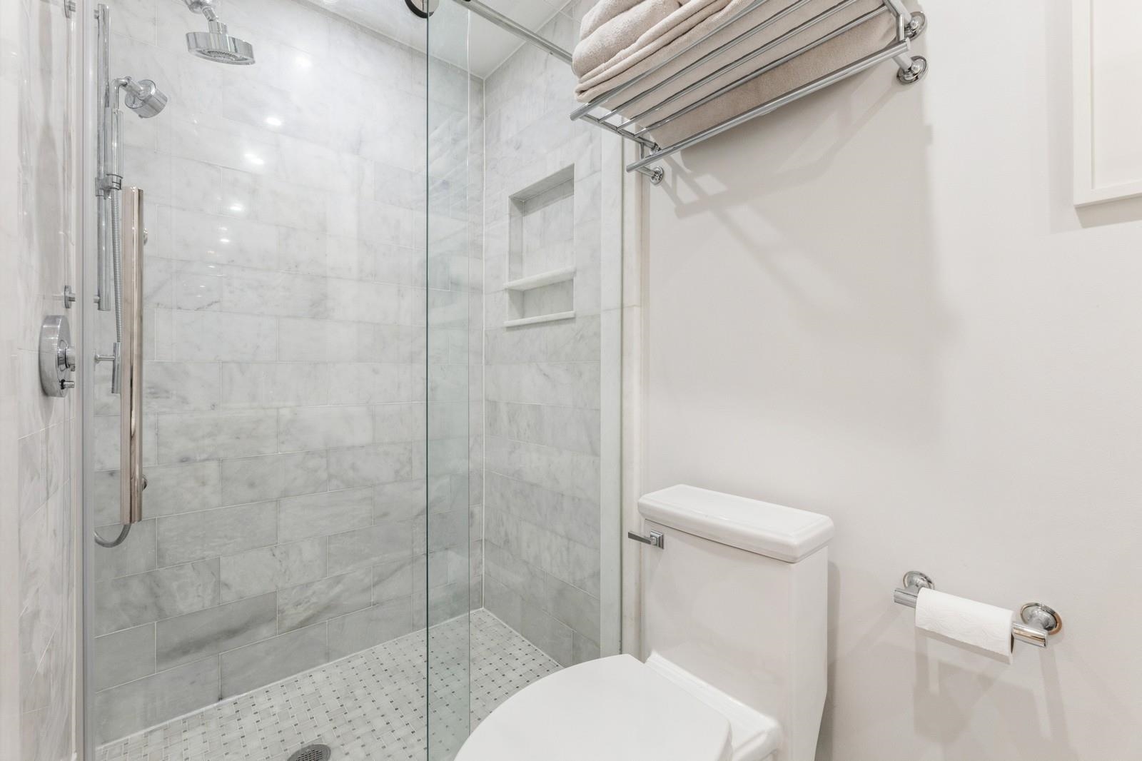 110 GRAND ST Unit: 1A
