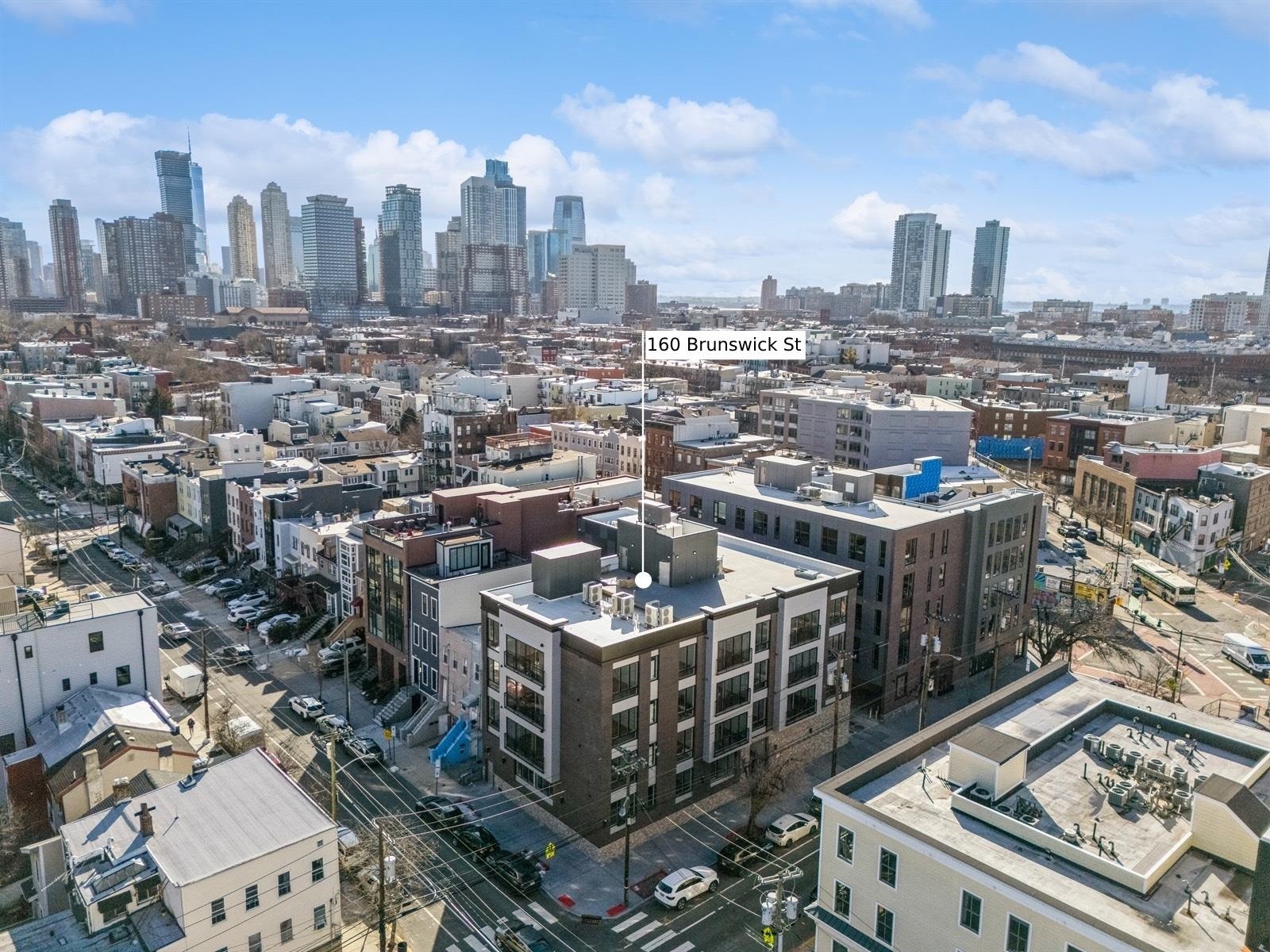 160 BRUNSWICK ST Unit: 402