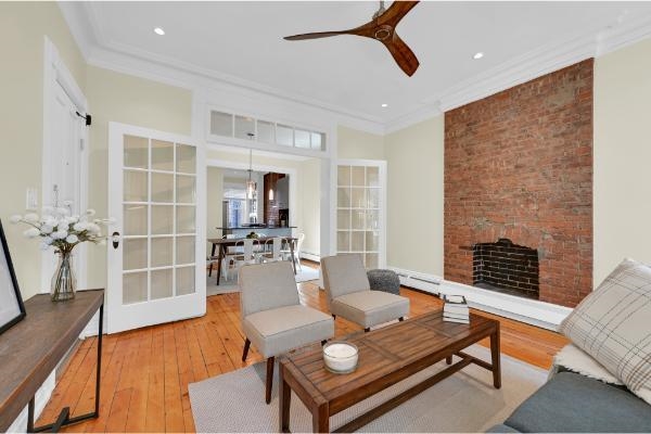 112 WAYNE ST Unit: 2