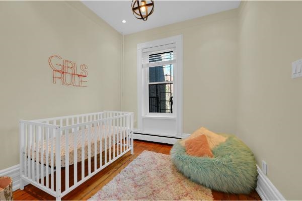 112 WAYNE ST Unit: 2