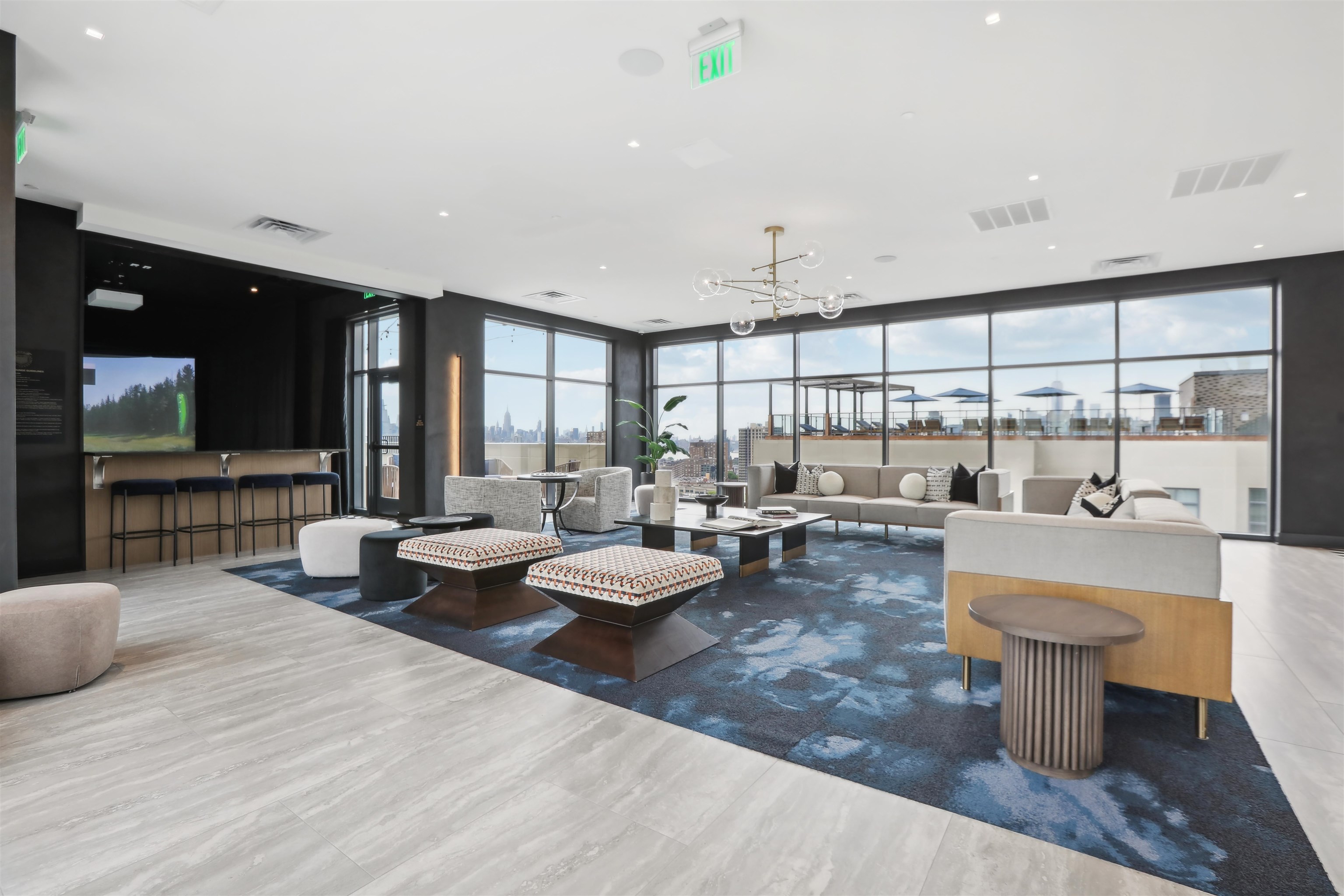 32 OAKLAND AVE Unit: 608