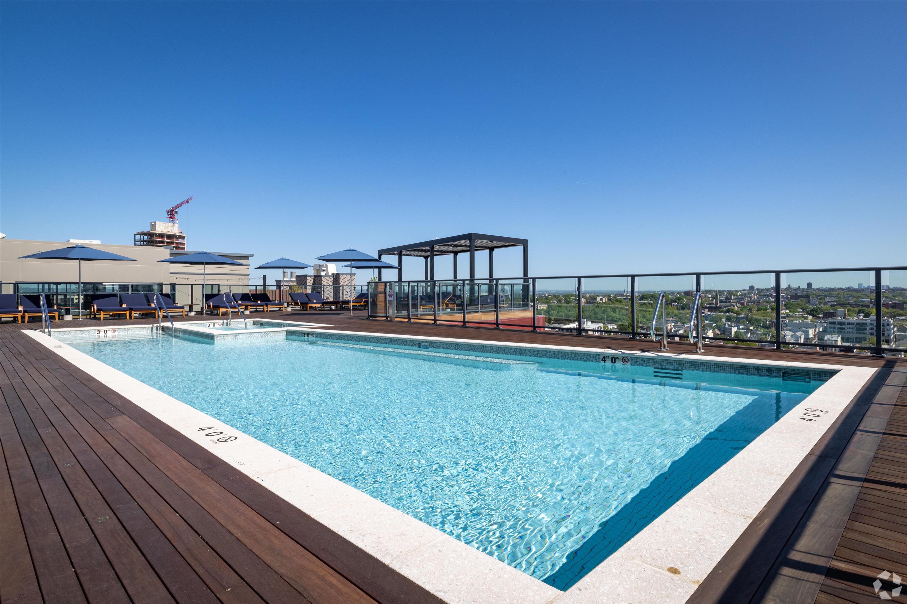 32 OAKLAND AVE Unit: 608