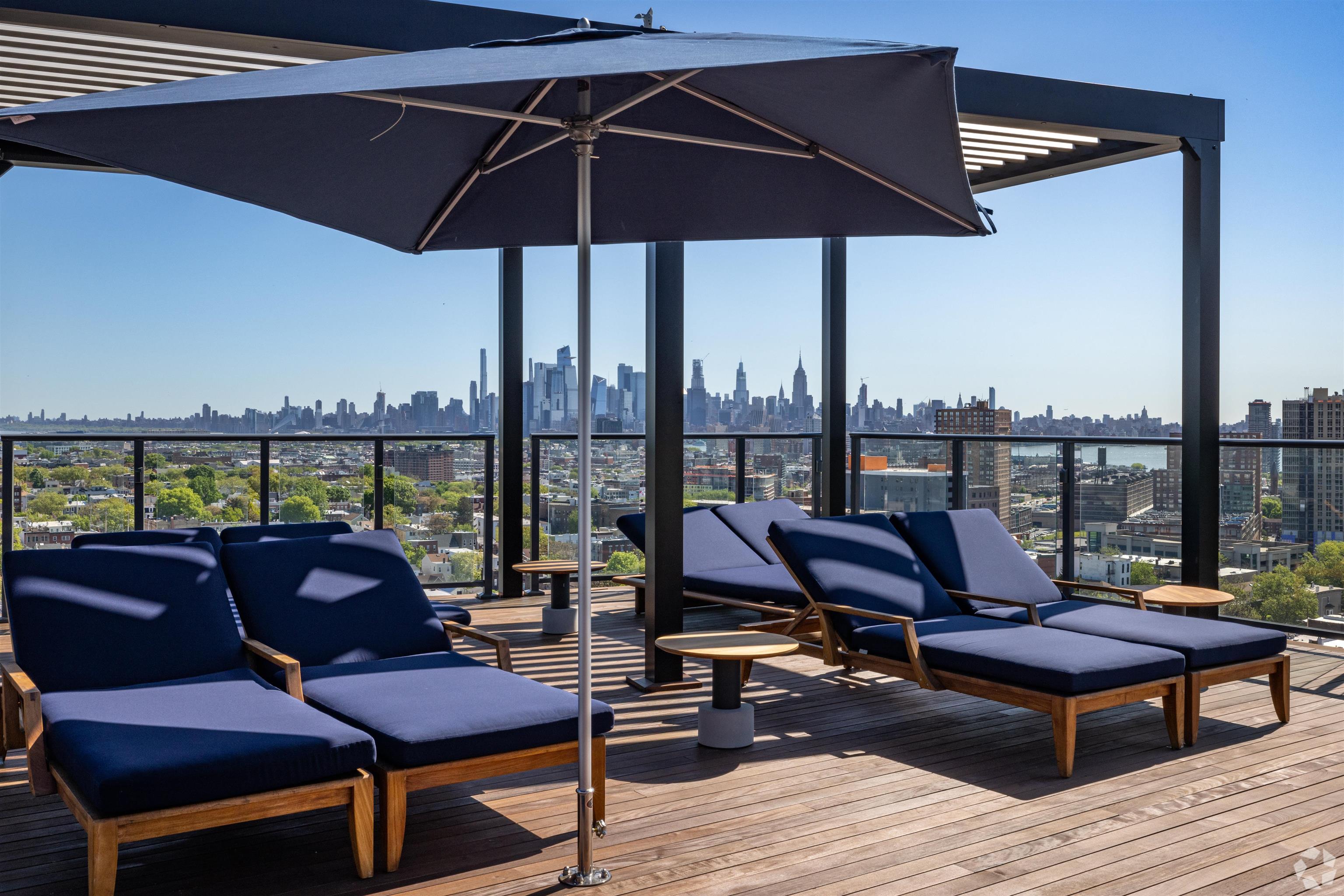 32 OAKLAND AVE Unit: 608
