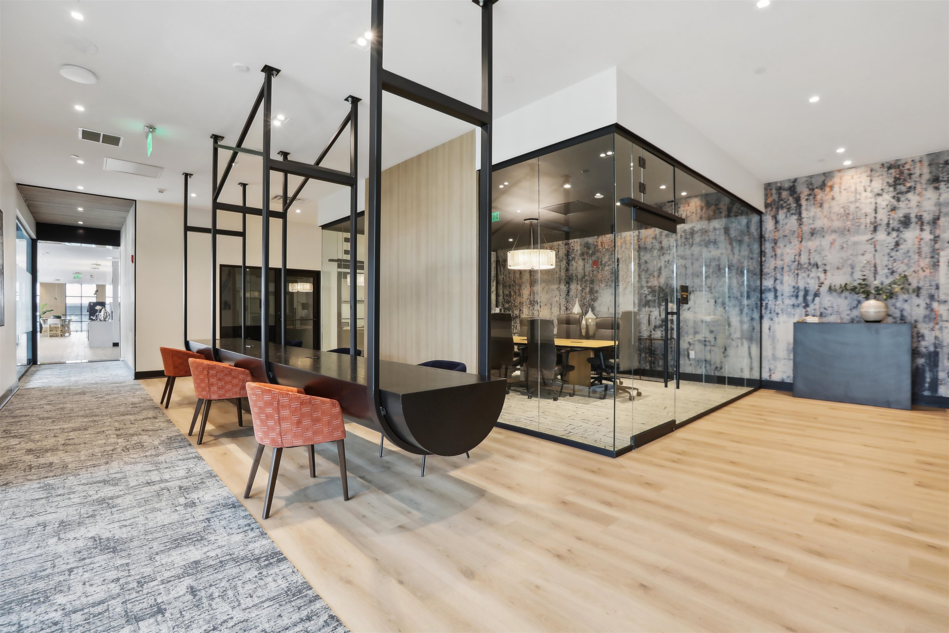32 OAKLAND AVE Unit: 608