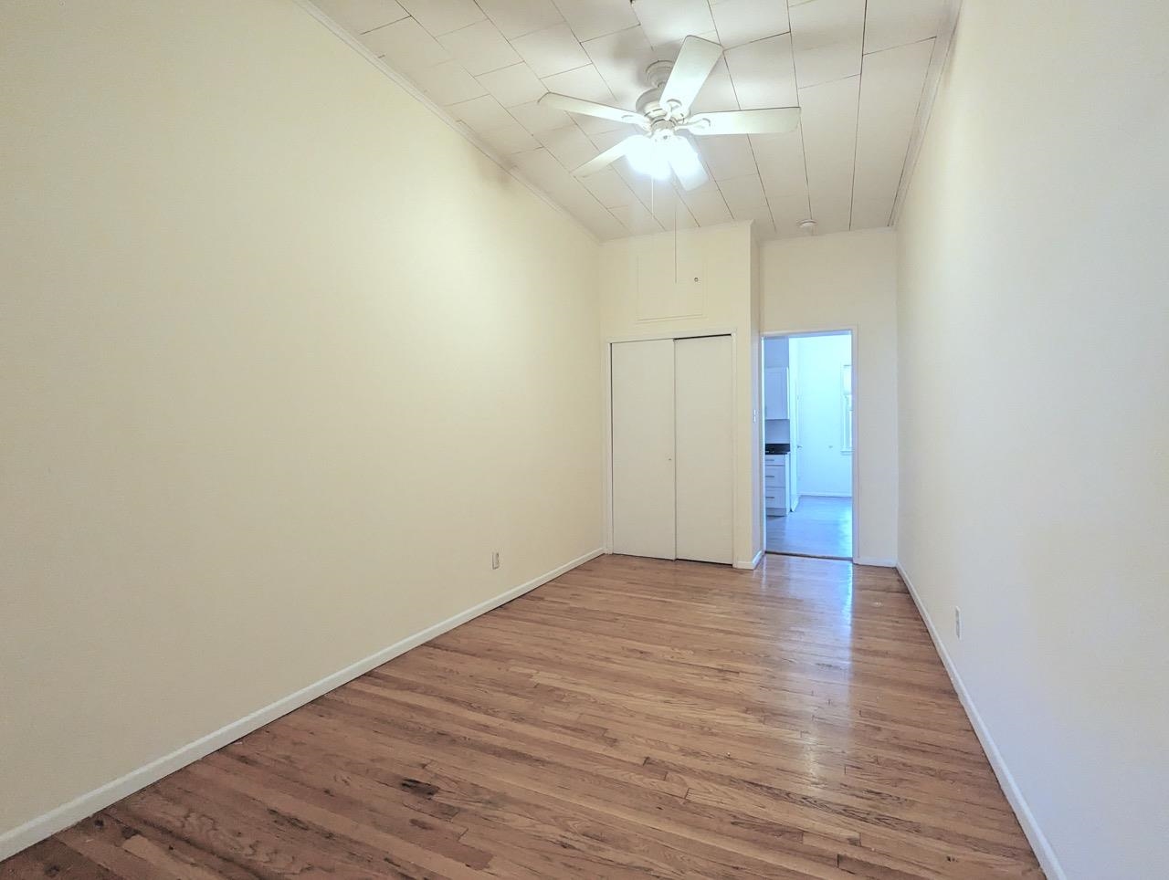 267 WEBSTER AVE Unit: 1L