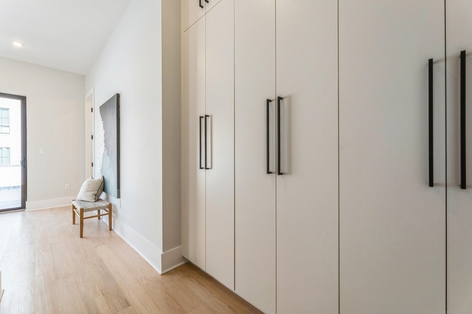 263 OGDEN AVE Unit: 1