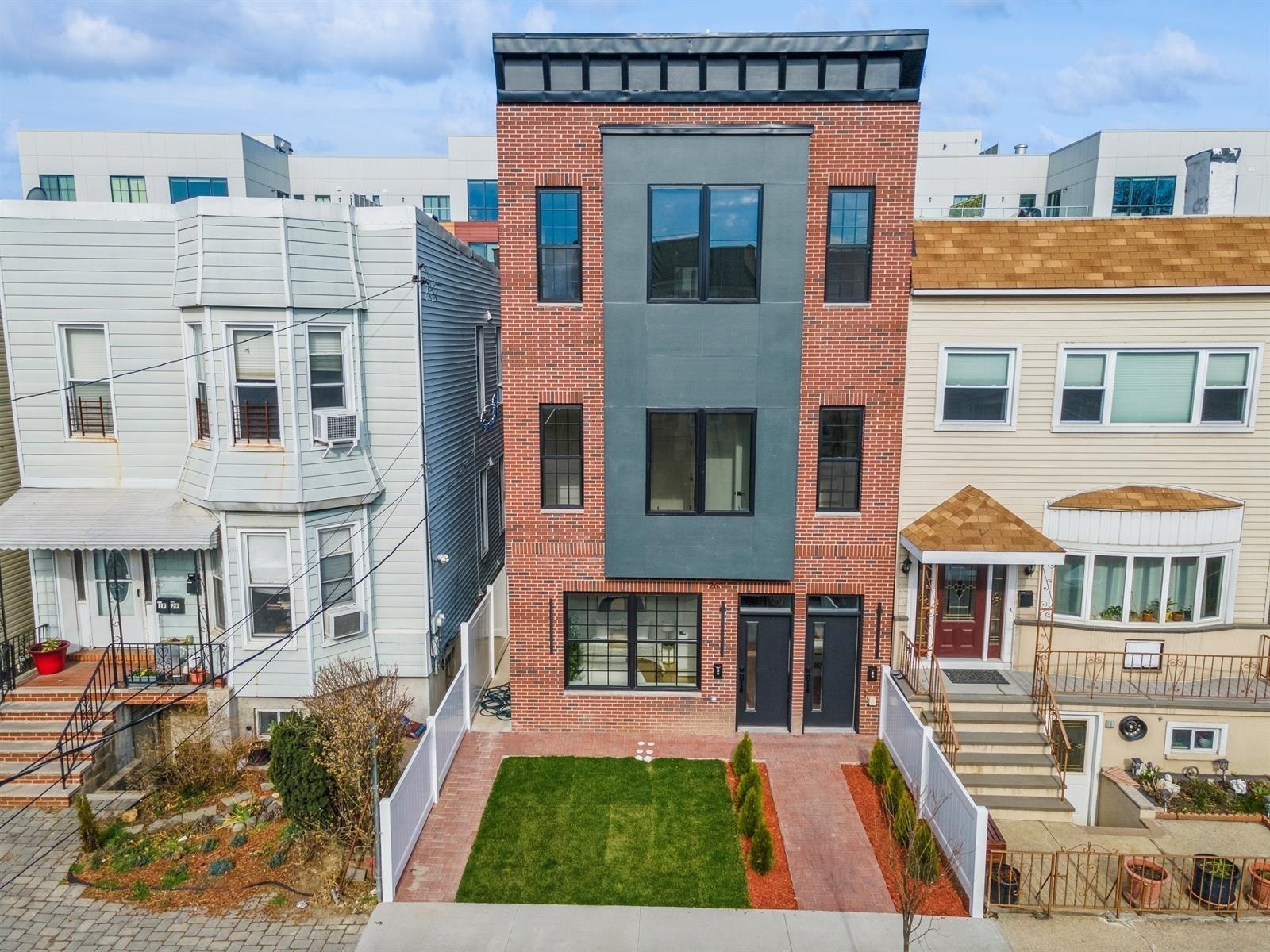 263 OGDEN AVE Unit: 1
