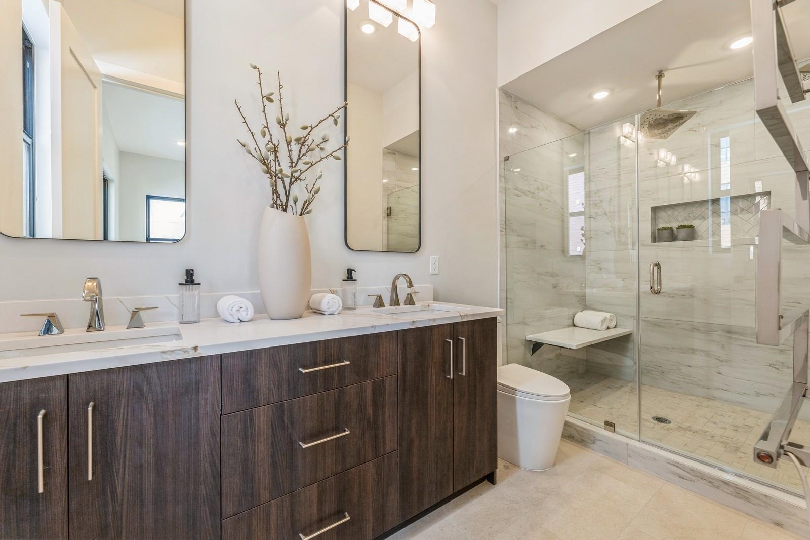 263 OGDEN AVE Unit: 1