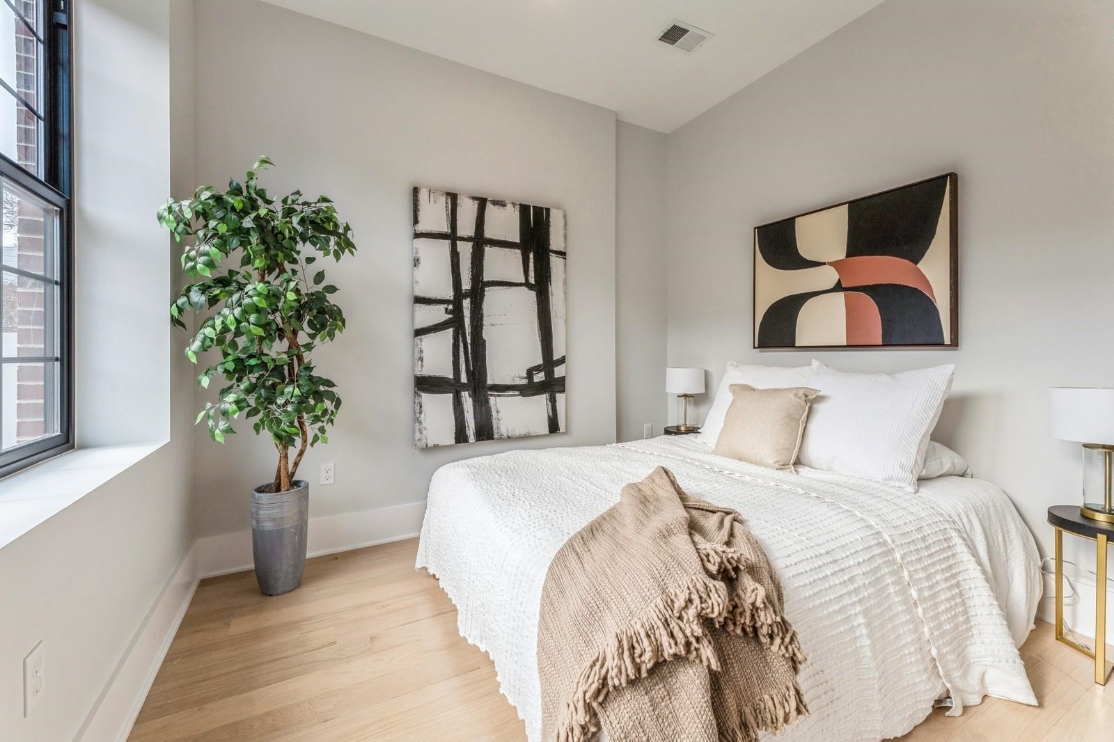 263 OGDEN AVE Unit: 1