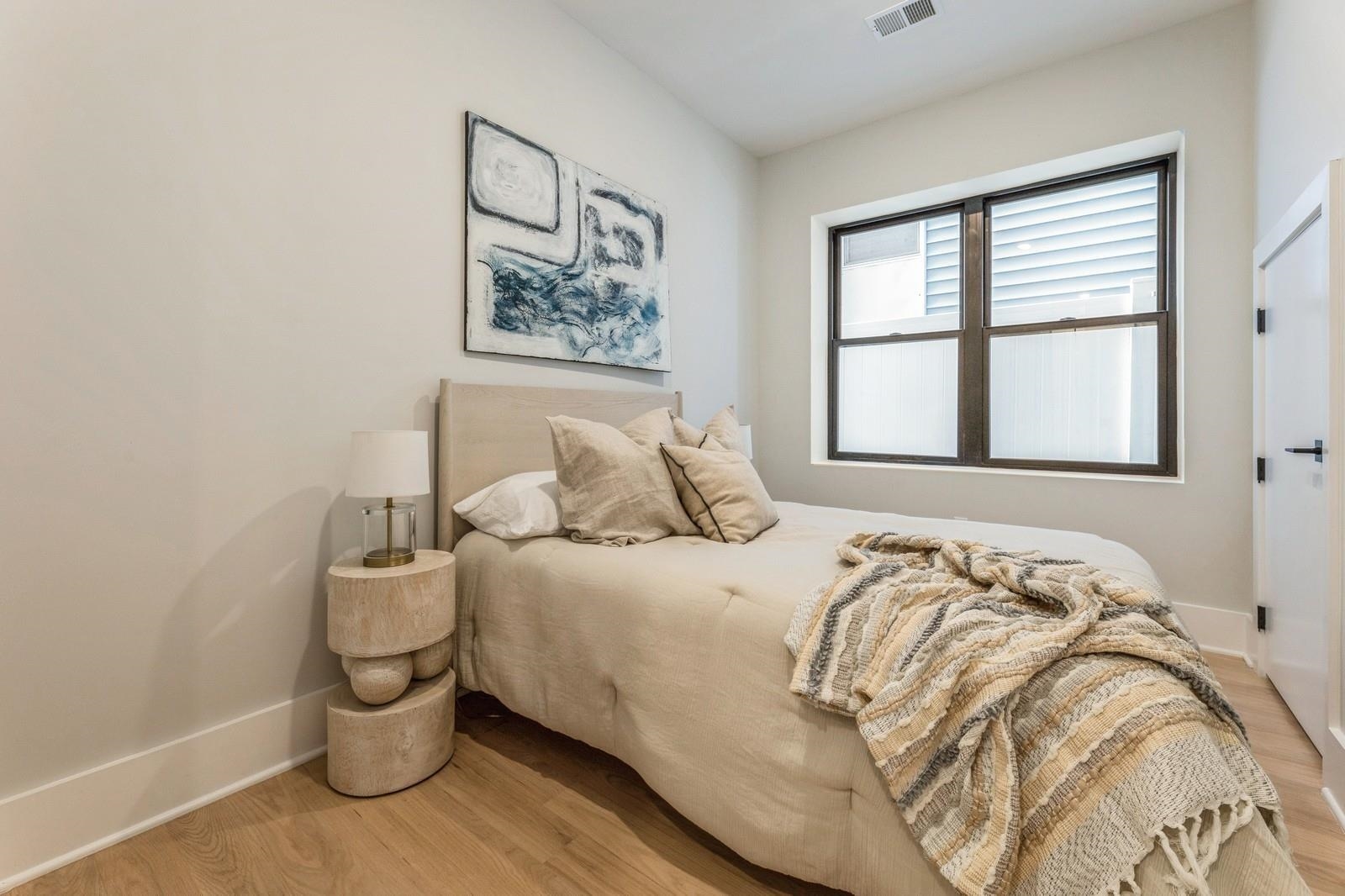 263 OGDEN AVE Unit: 1