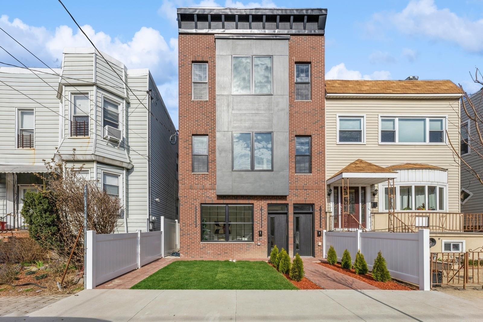 263 OGDEN AVE Unit: 1