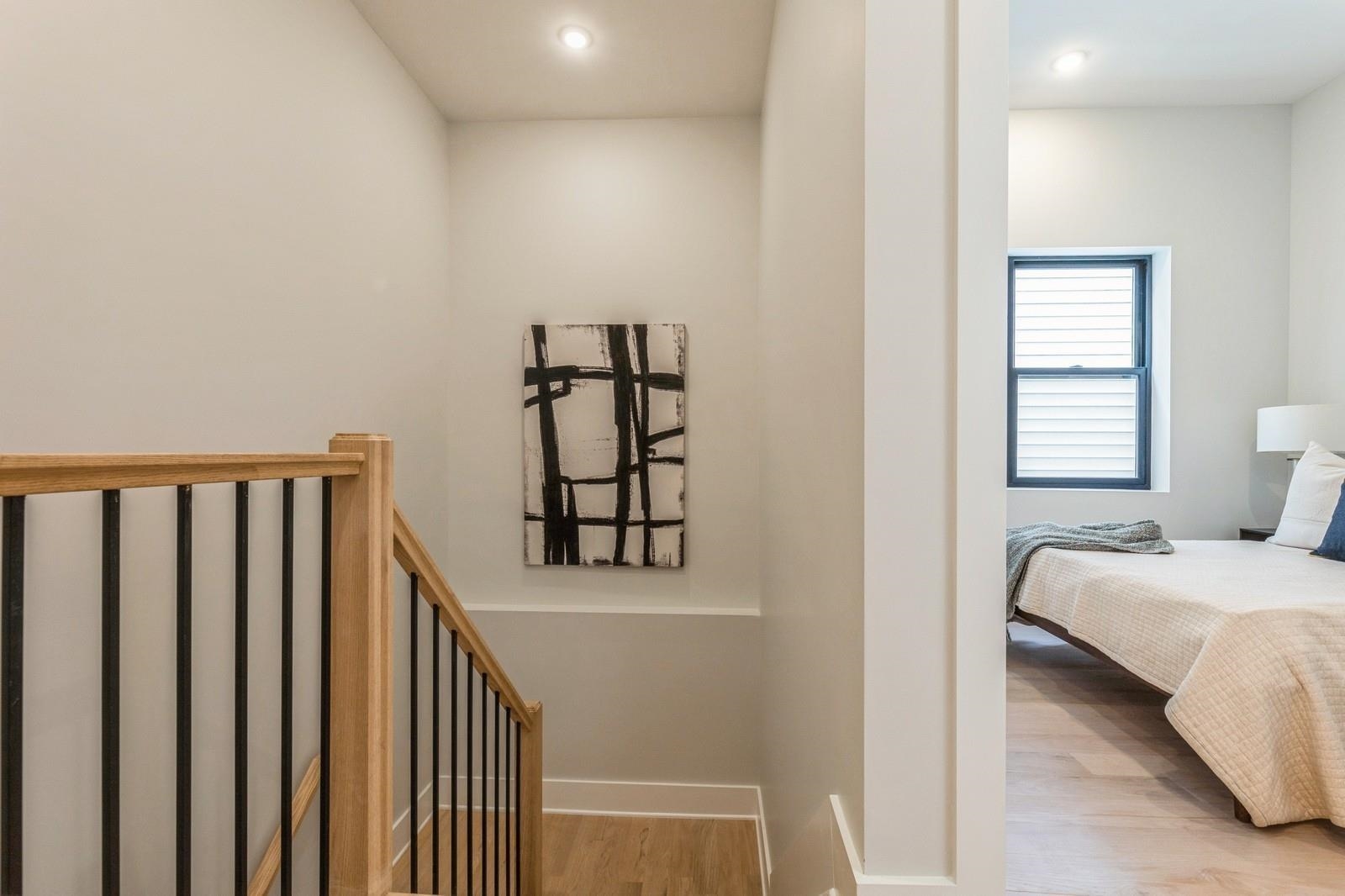 263 OGDEN AVE Unit: 1
