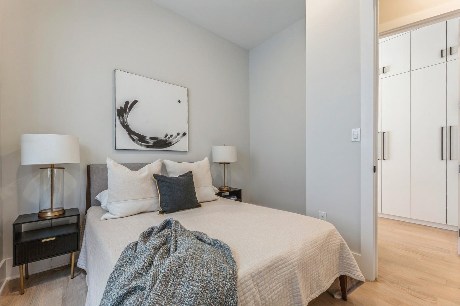263 OGDEN AVE Unit: 1