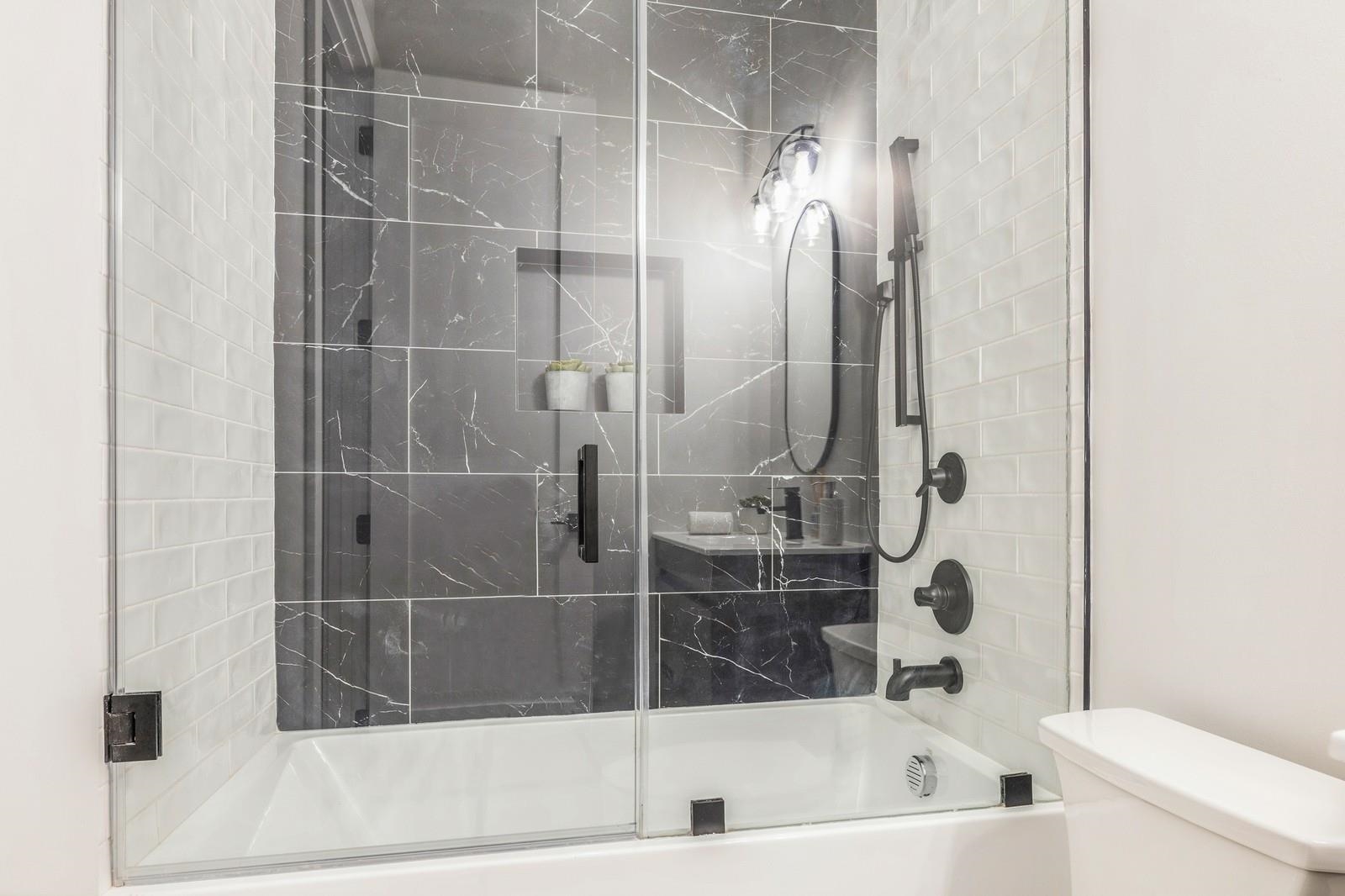 263 OGDEN AVE Unit: 1