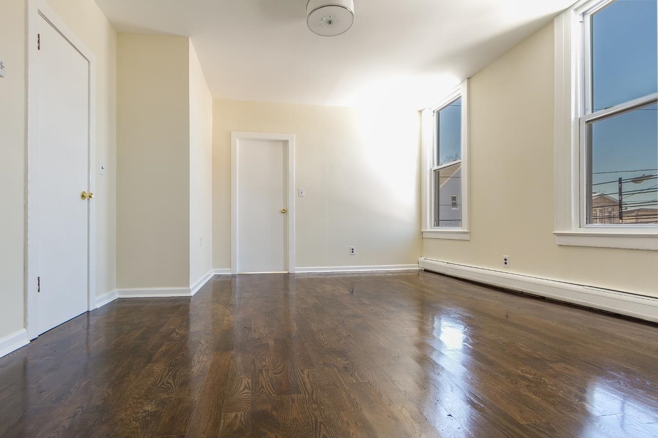148 SOUTH ST