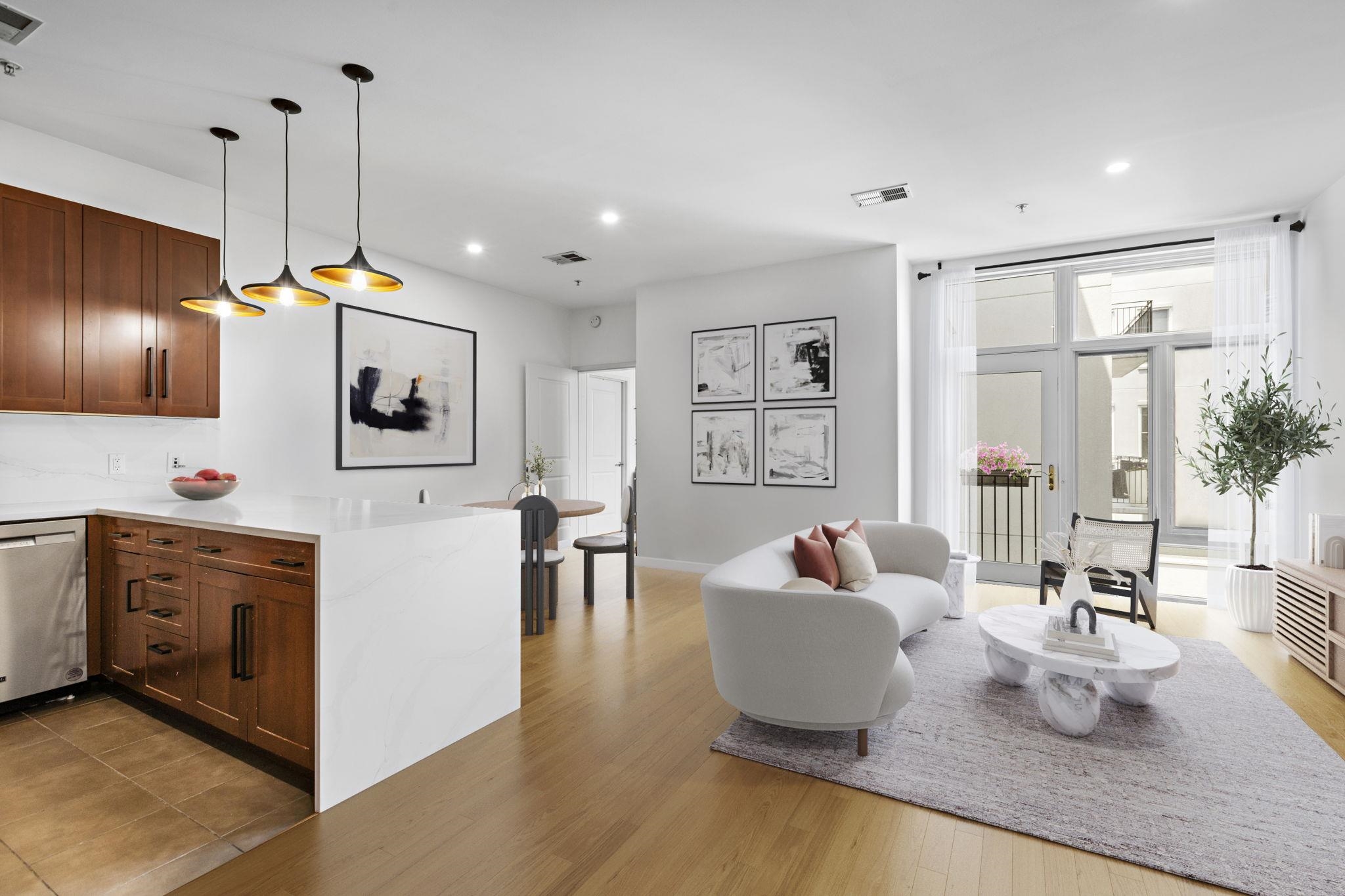 1100 ADAMS ST Unit: 501
