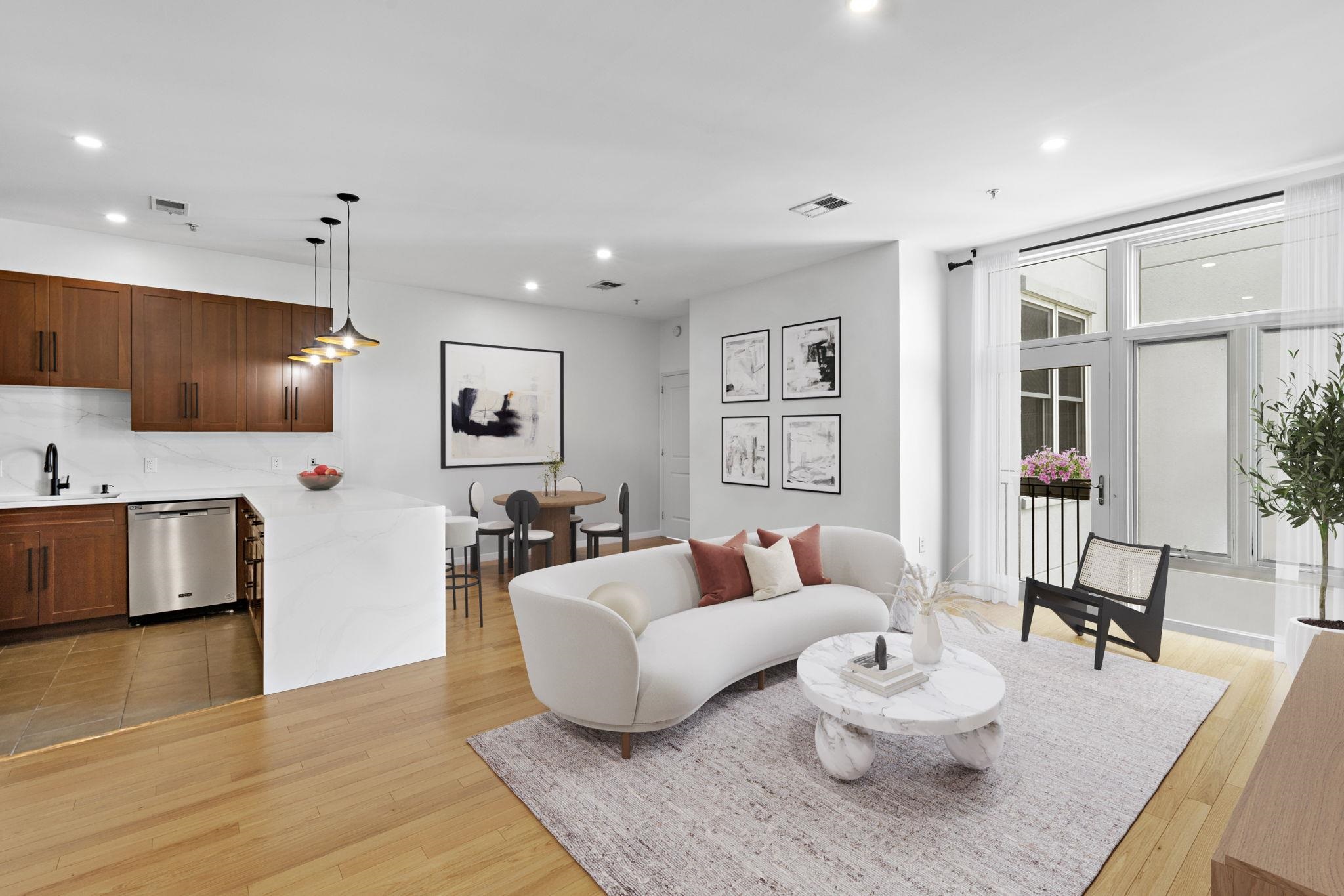1100 ADAMS ST Unit: 501