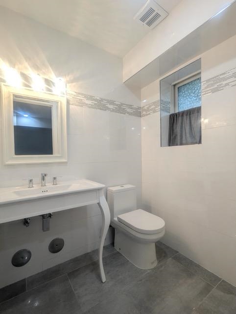 359 OGDEN AVE Unit: 1