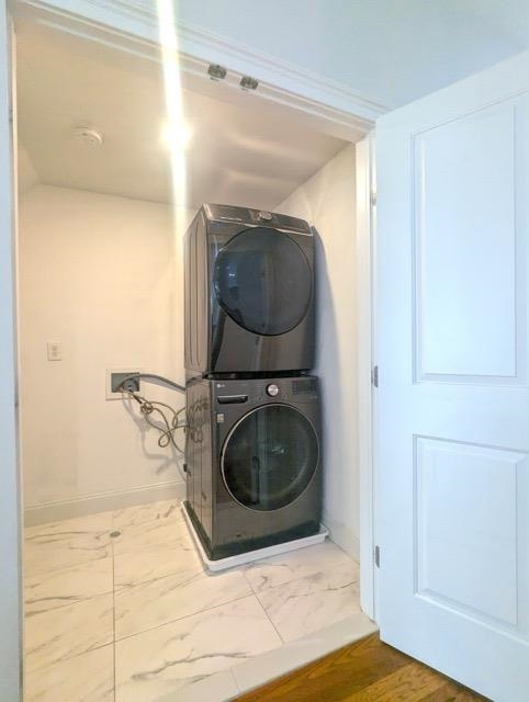359 OGDEN AVE Unit: 1