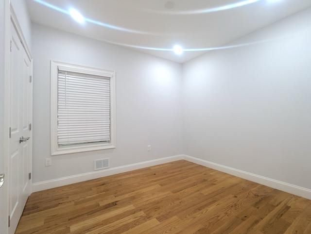359 OGDEN AVE Unit: 1