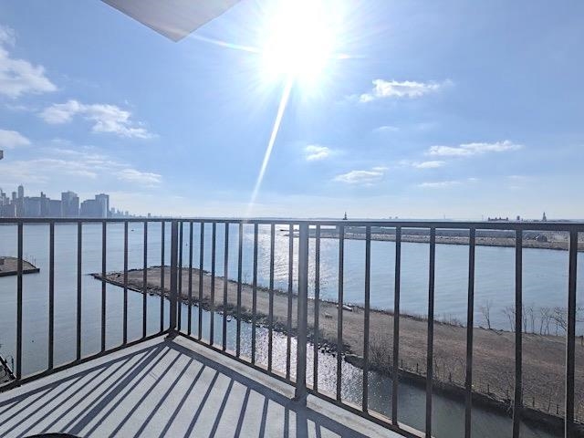 1 GREENE ST Unit: 701