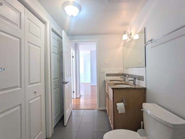 1 GREENE ST Unit: 701