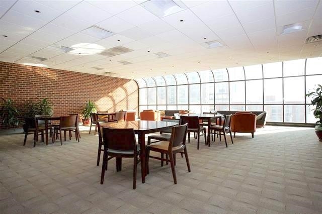 1 GREENE ST Unit: 701