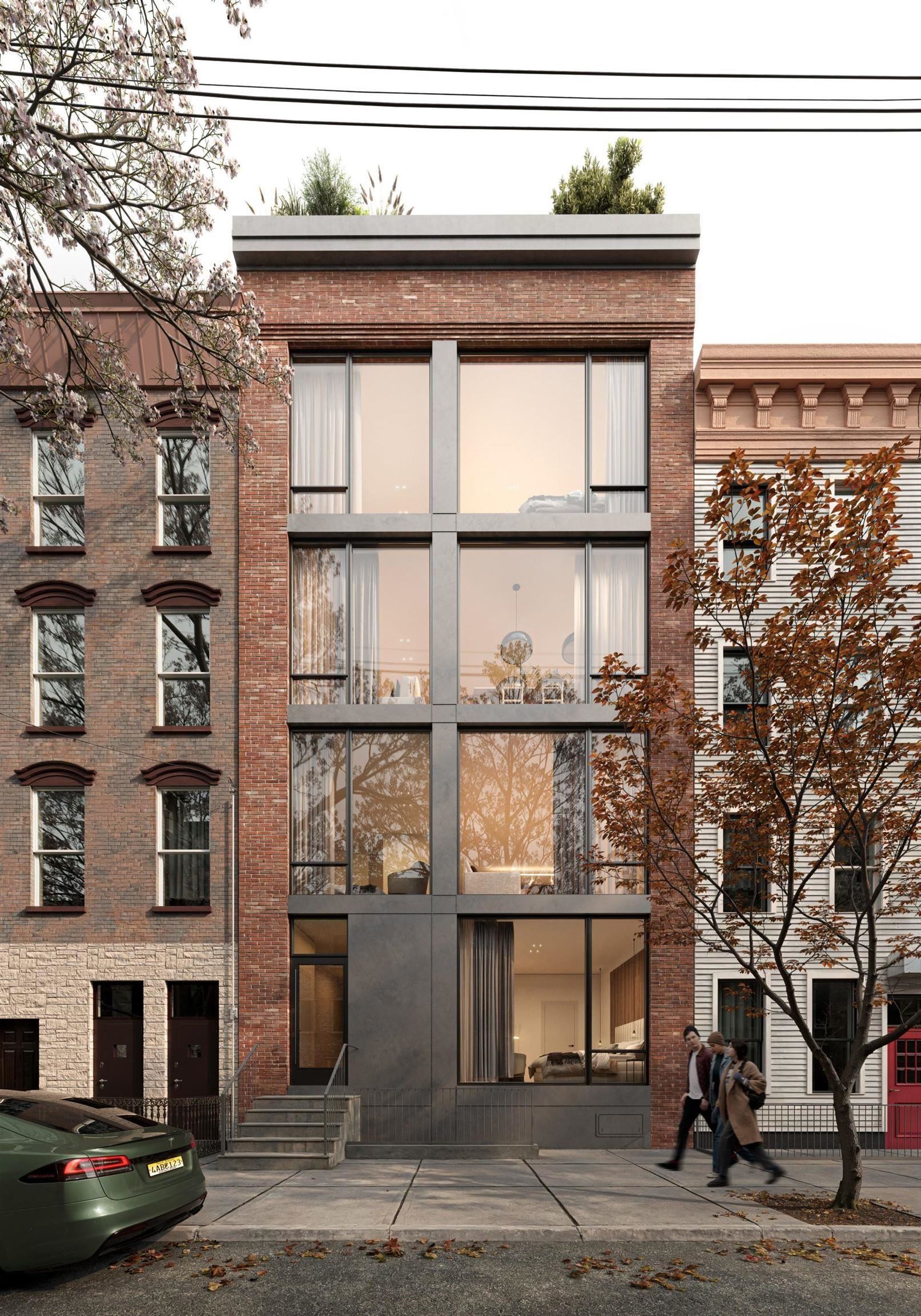 477 MONMOUTH ST Unit: 3