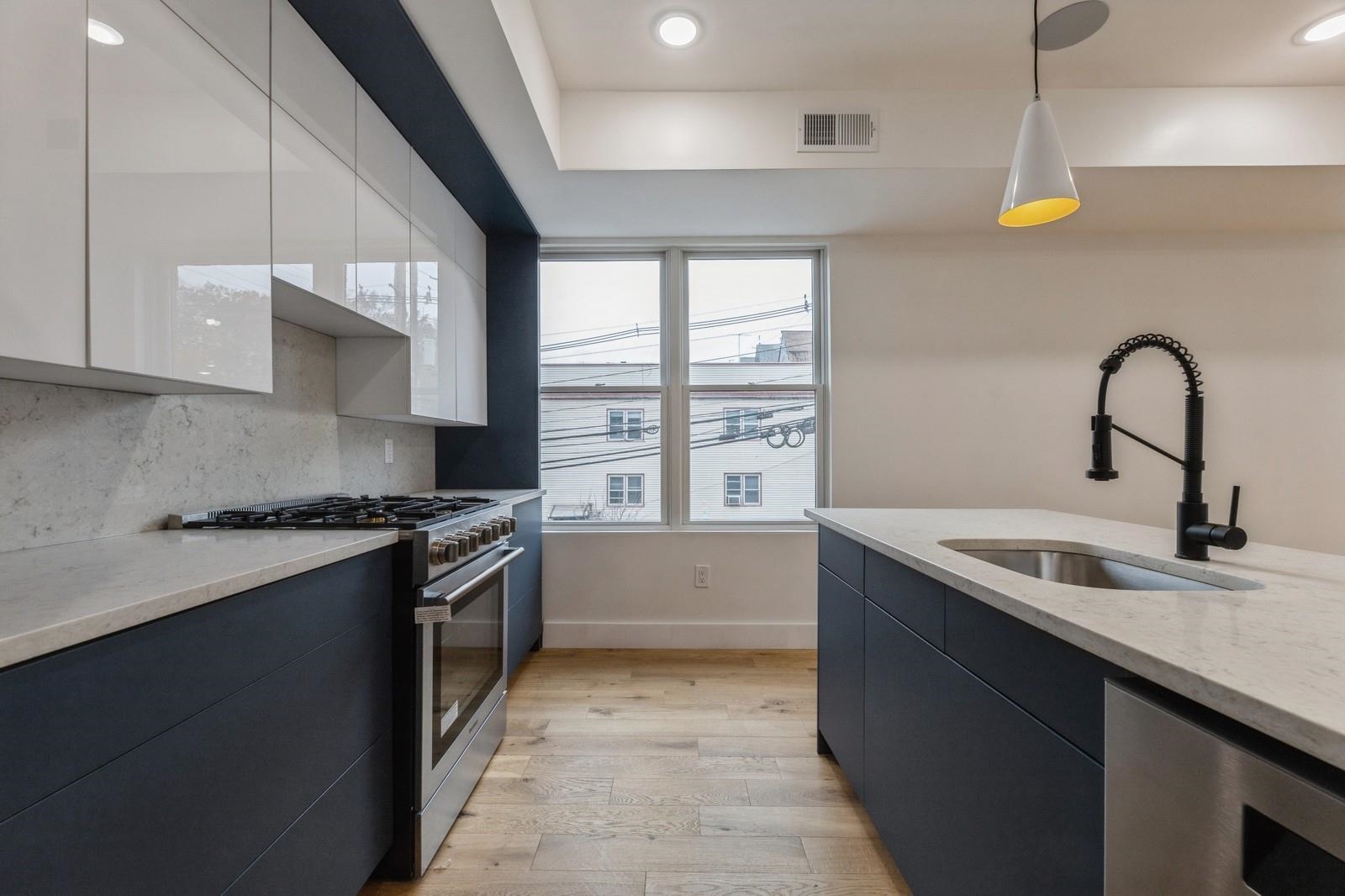 259 LIBERTY AVE Unit: 2