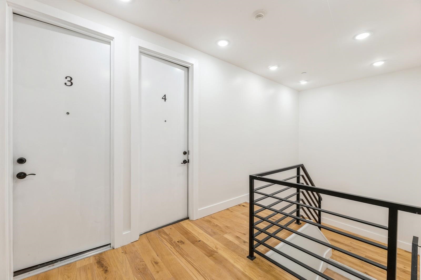 259 LIBERTY AVE Unit: 3