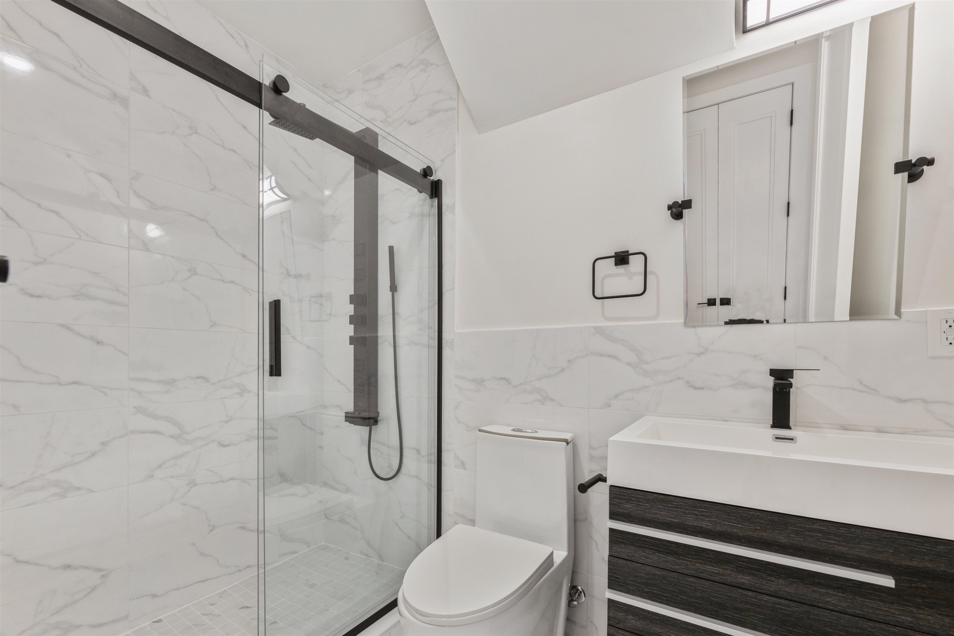 259 LIBERTY AVE Unit: 4