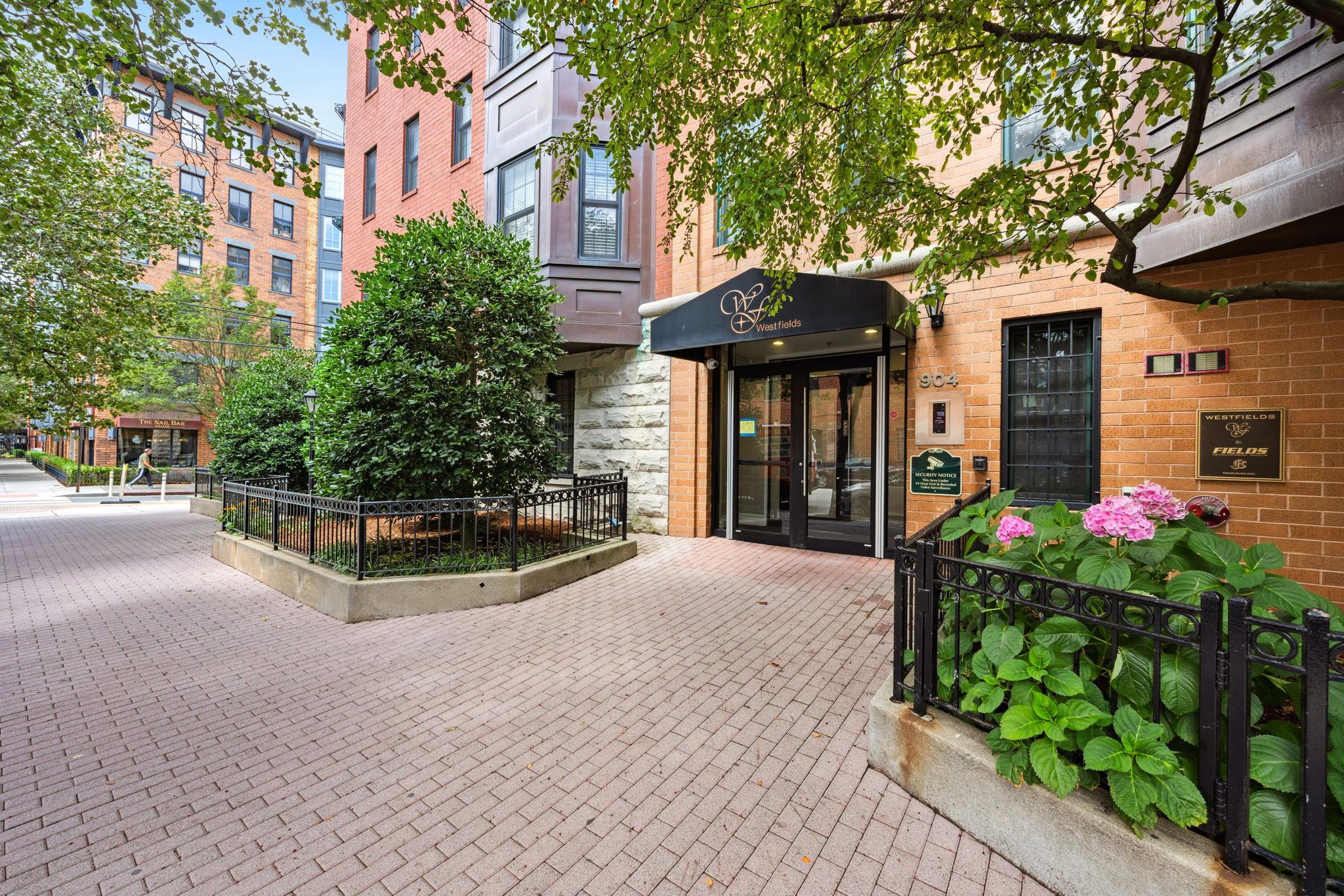 904 JEFFERSON ST Unit: 6G