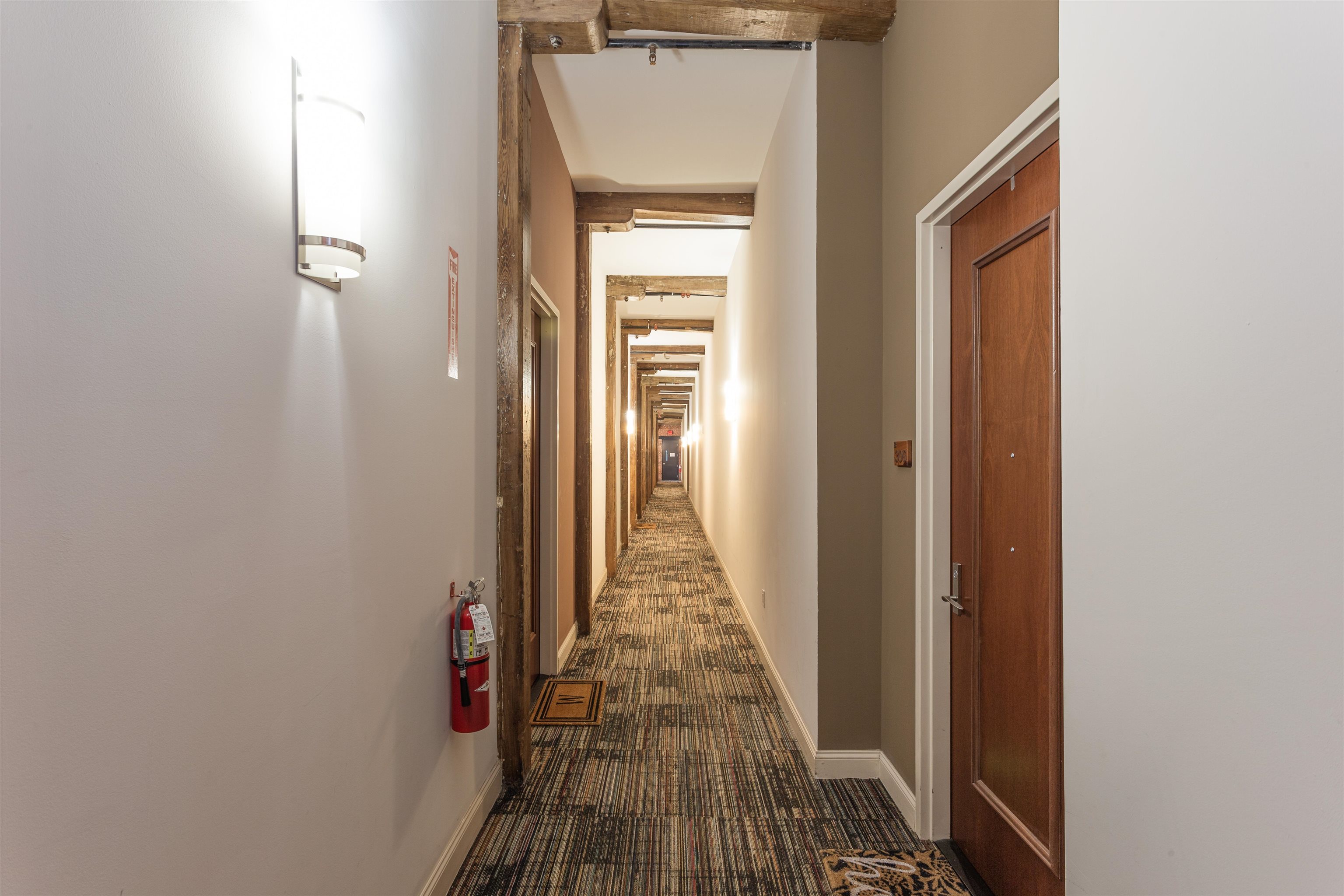 154 AVENUE E Unit: C-305