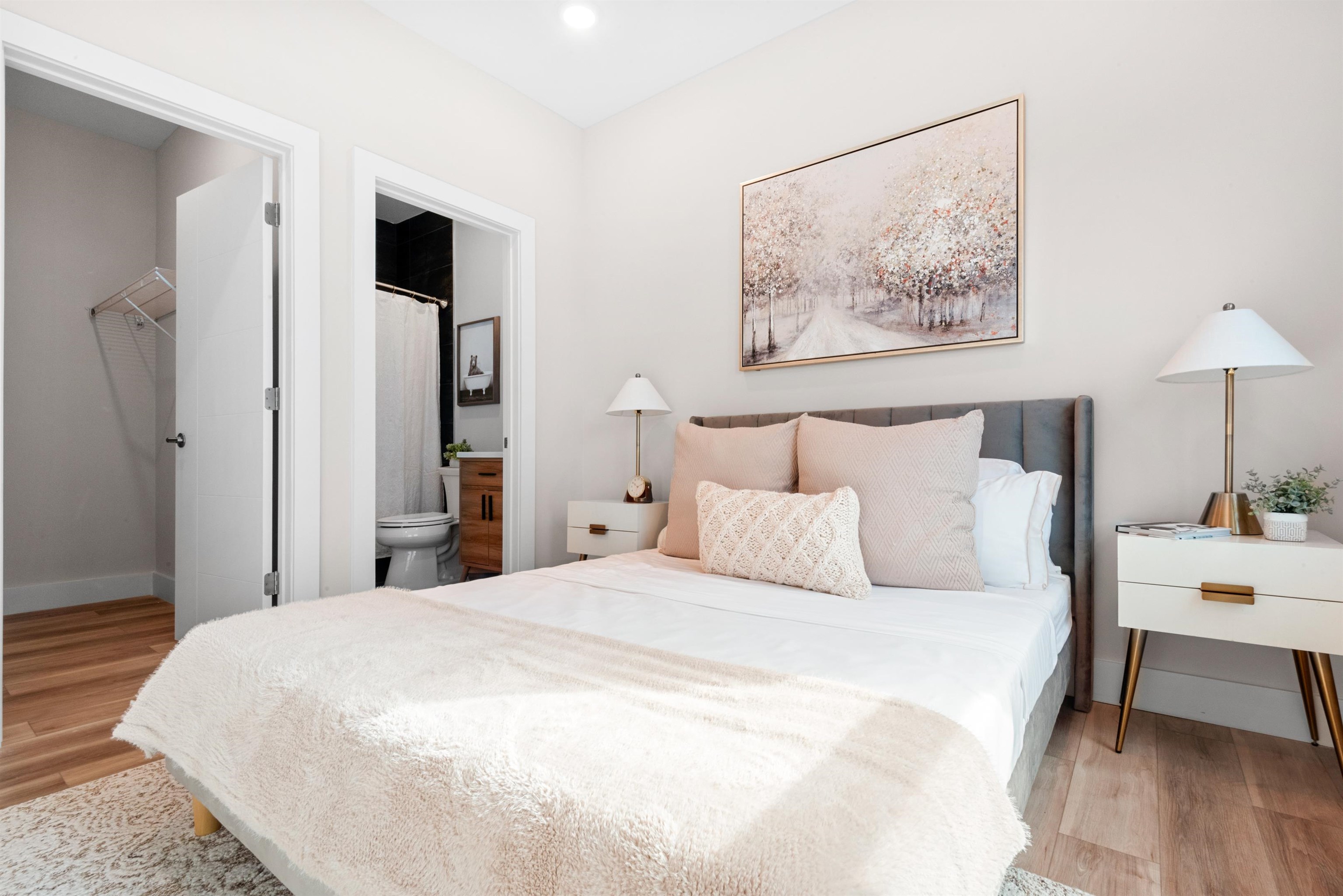 89 JORDAN AVE Unit: 404