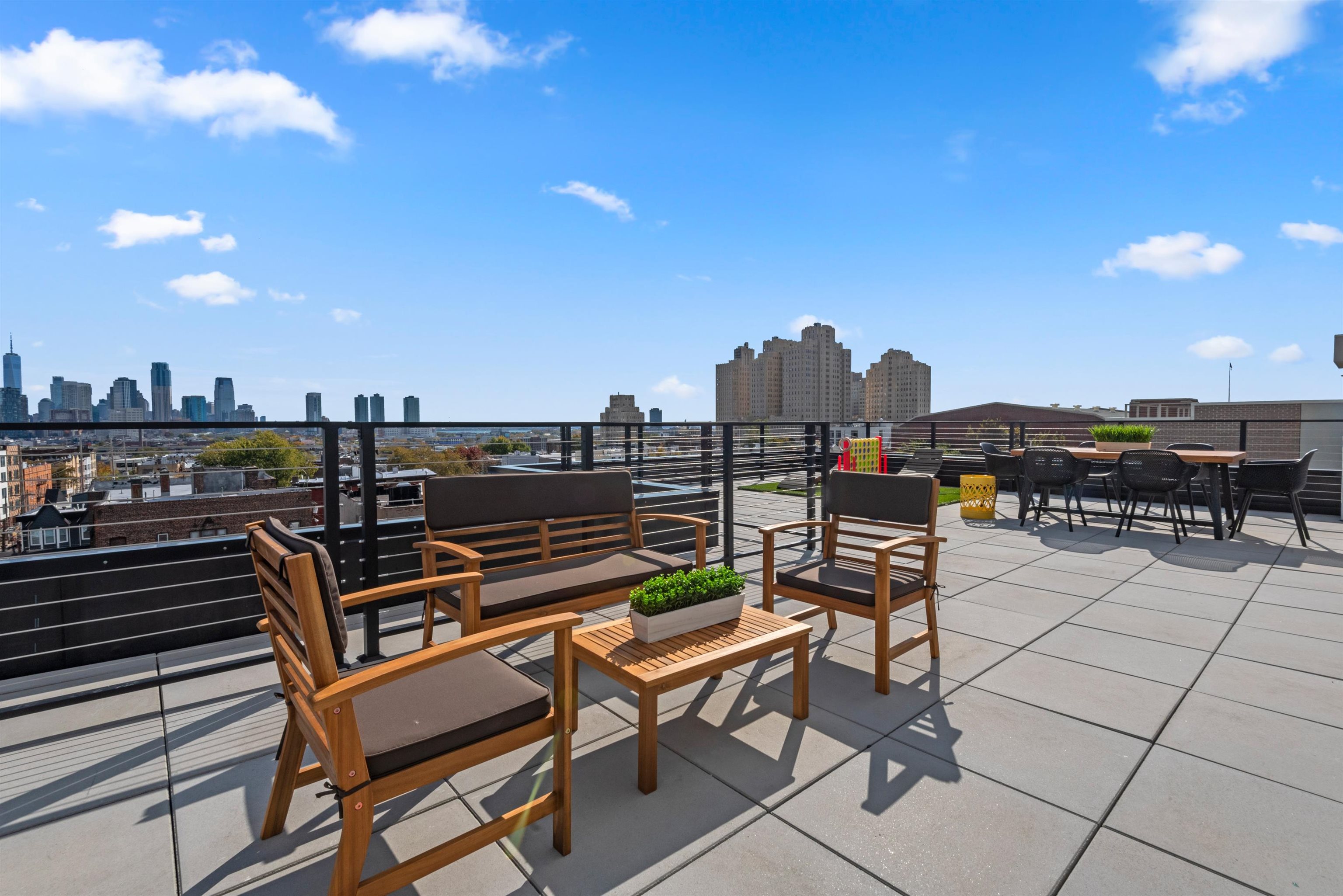 89 JORDAN AVE Unit: 404