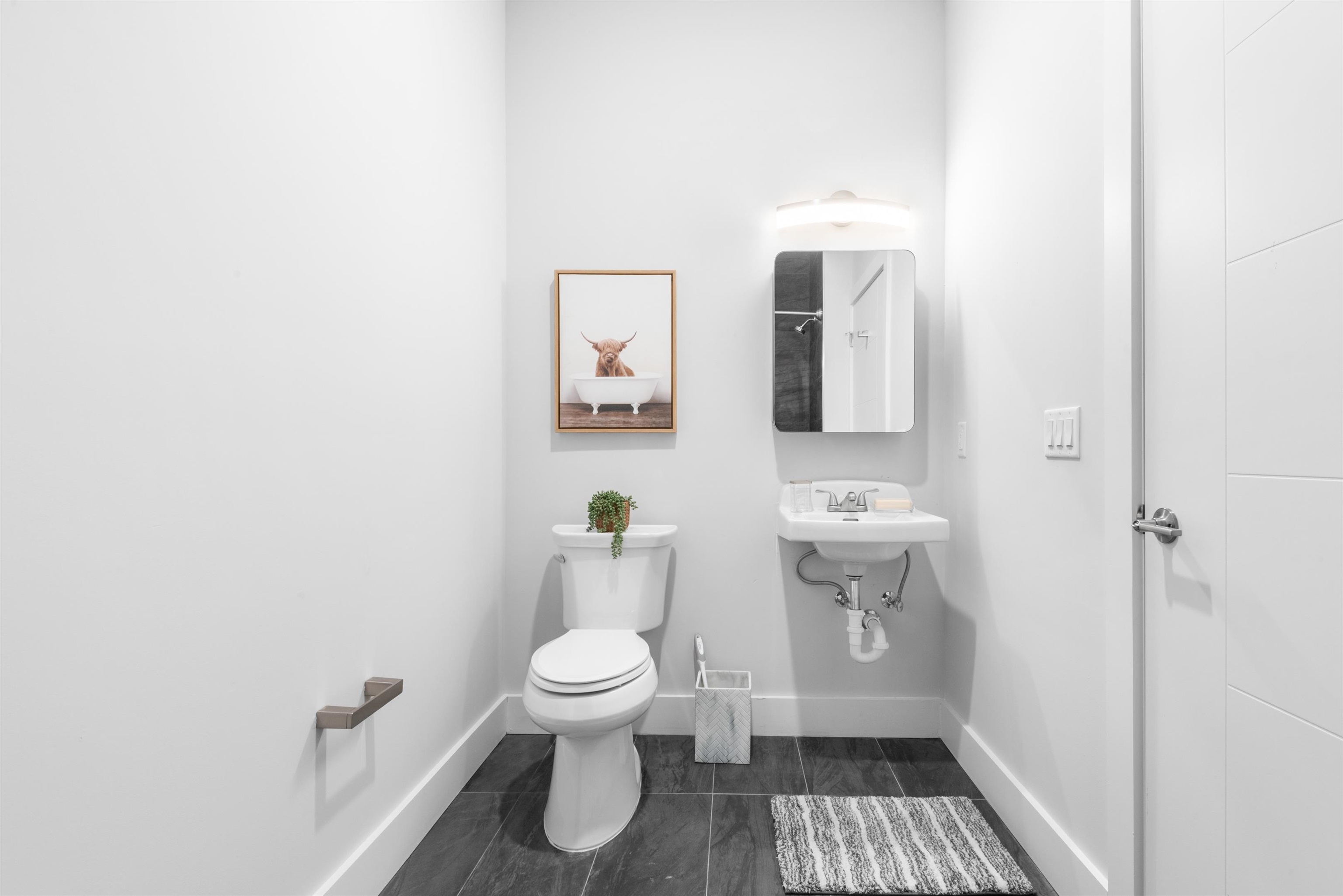 89 JORDAN AVE Unit: 404