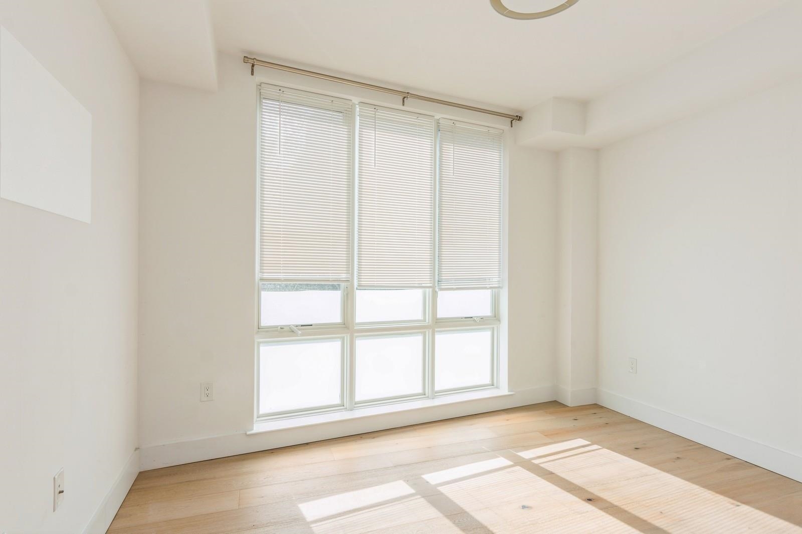 348 BALDWIN AVE Unit: 209
