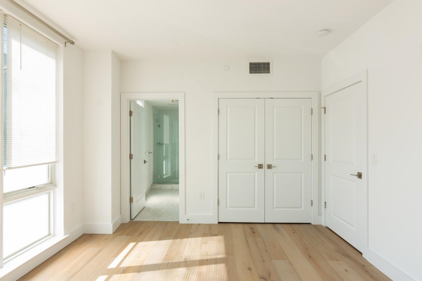 348 BALDWIN AVE Unit: 209