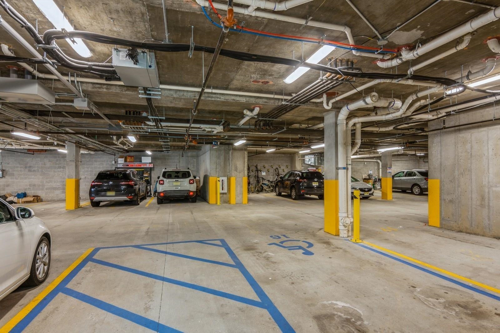 348 BALDWIN AVE Unit: 209