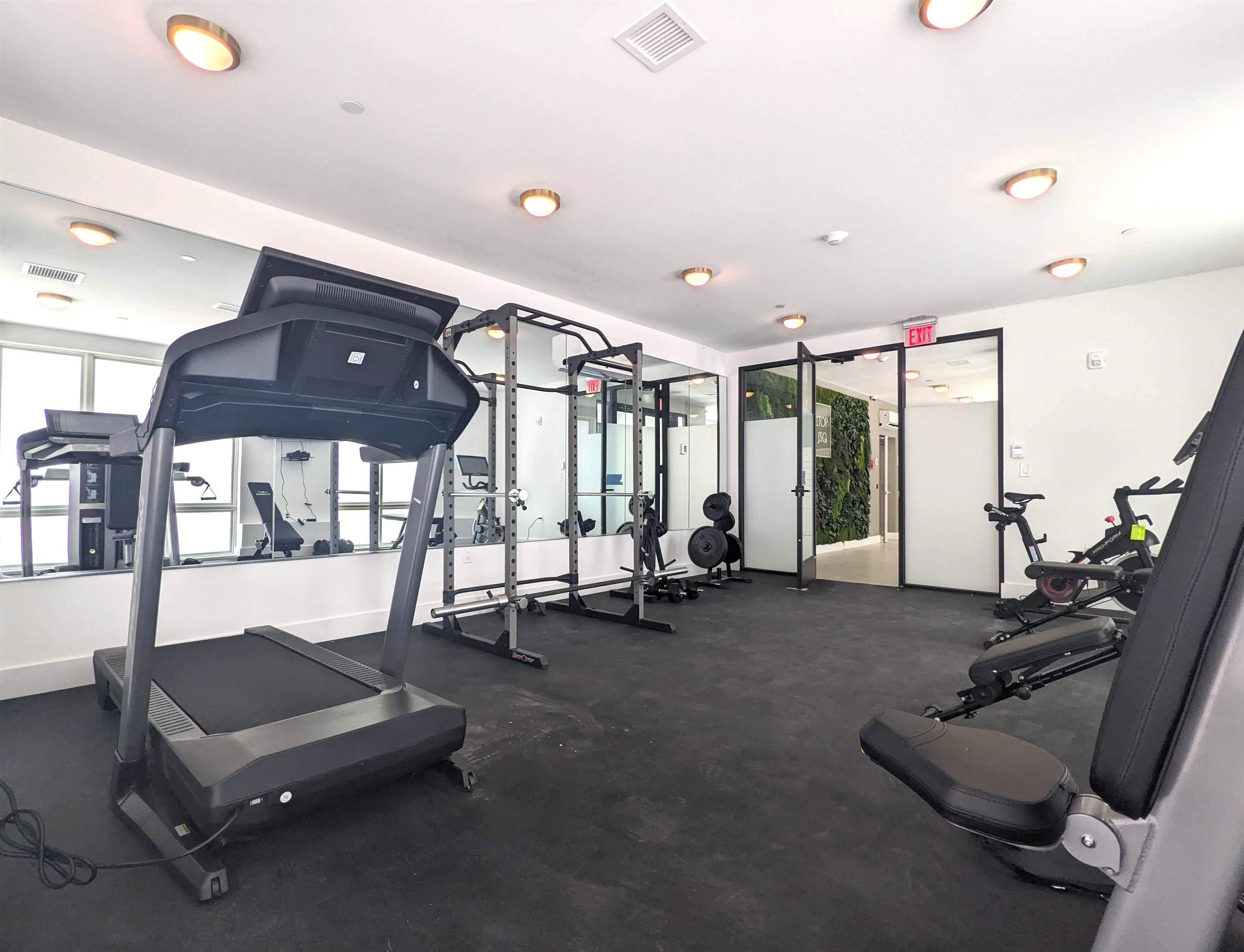 348 BALDWIN AVE Unit: 209