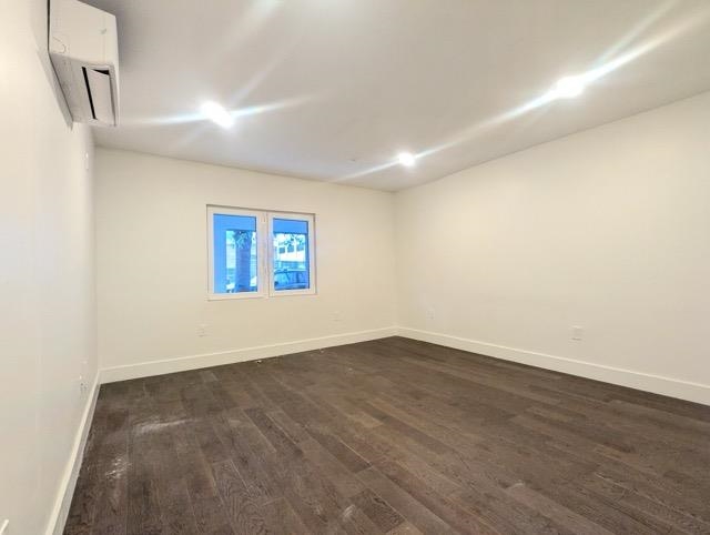 195 BAY ST Unit: 1