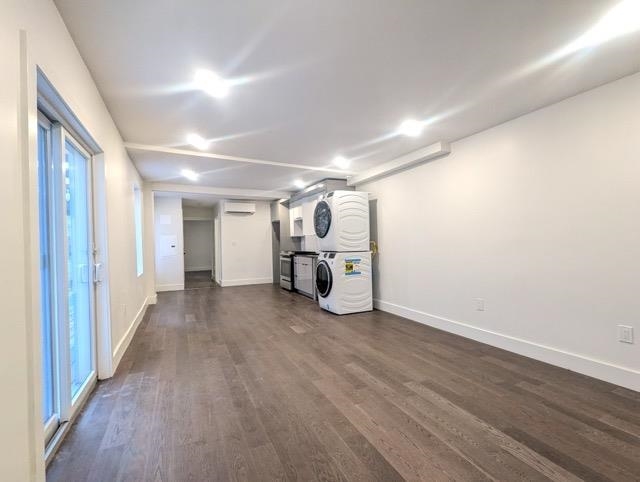 195 BAY ST Unit: 1