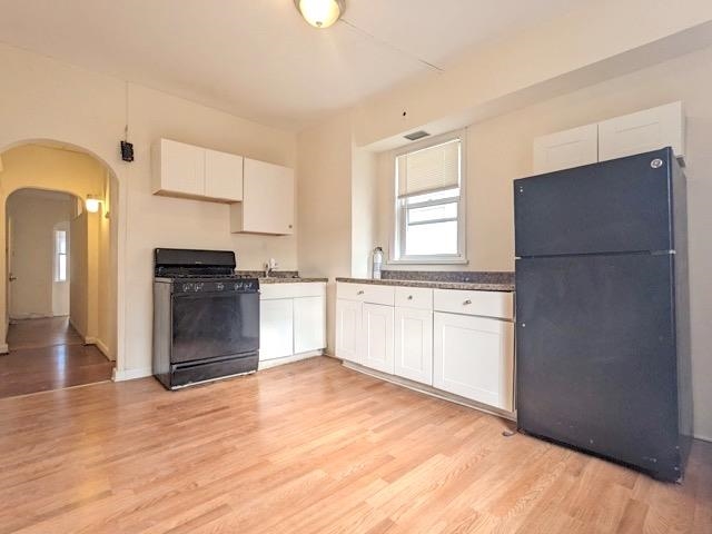 157 GLENWOOD AVE Unit: 2