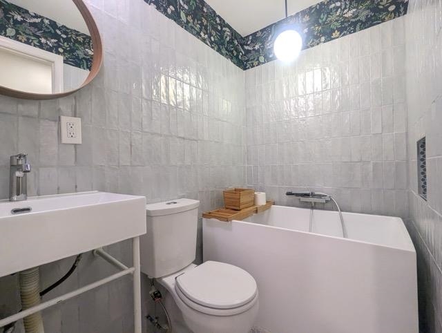 128 BRIGHT ST Unit: 1A