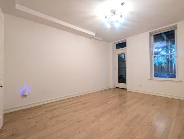 128 BRIGHT ST Unit: 1A