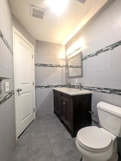 133 PROSPECT ST Unit: 2R