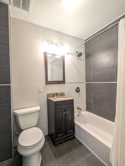 133 PROSPECT ST Unit: 2R