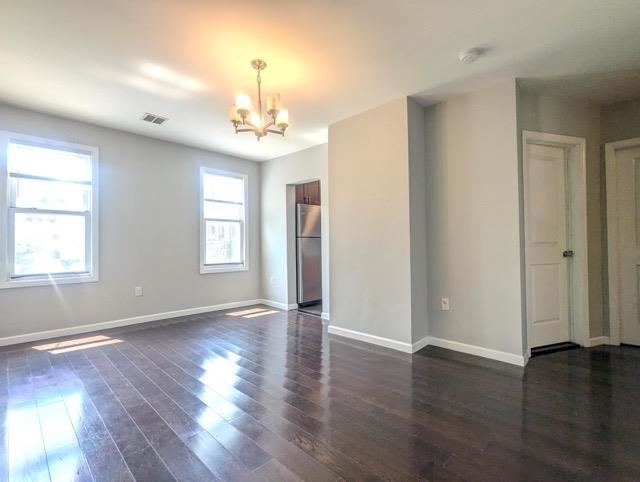 133 PROSPECT ST Unit: 2R