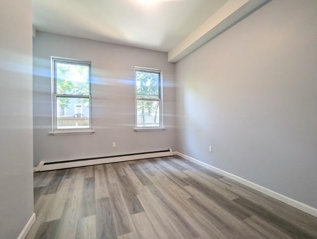 205 WEBSTER AVE Unit: 1R